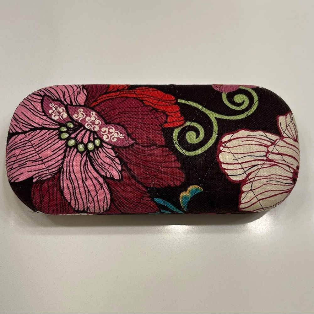 Vera Bradley clamshell eye glass case - Picture 2 of 5